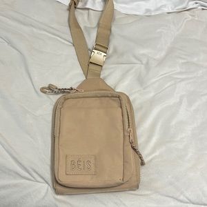 BEIS Sport Sling